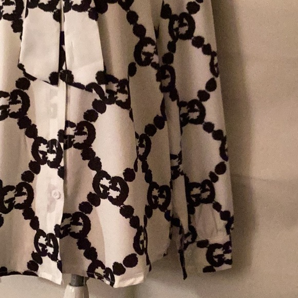COPY - NNT Cream & black color front bow Double G button down long sleeves shir… - Picture 4 of 8